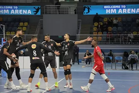 بثلاثية نظيفة.. طائرة الأهلي تحسم أولى مباريات نهائي الدوري أمام بتروجيت